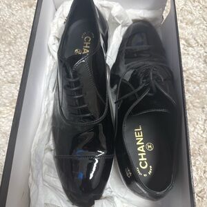 Amazin limited edition men\'s CHANEL lace up black patient leather CHANEL | Shoes | Amazin Limited Edition Mens Chanel Lace Up  main image 4